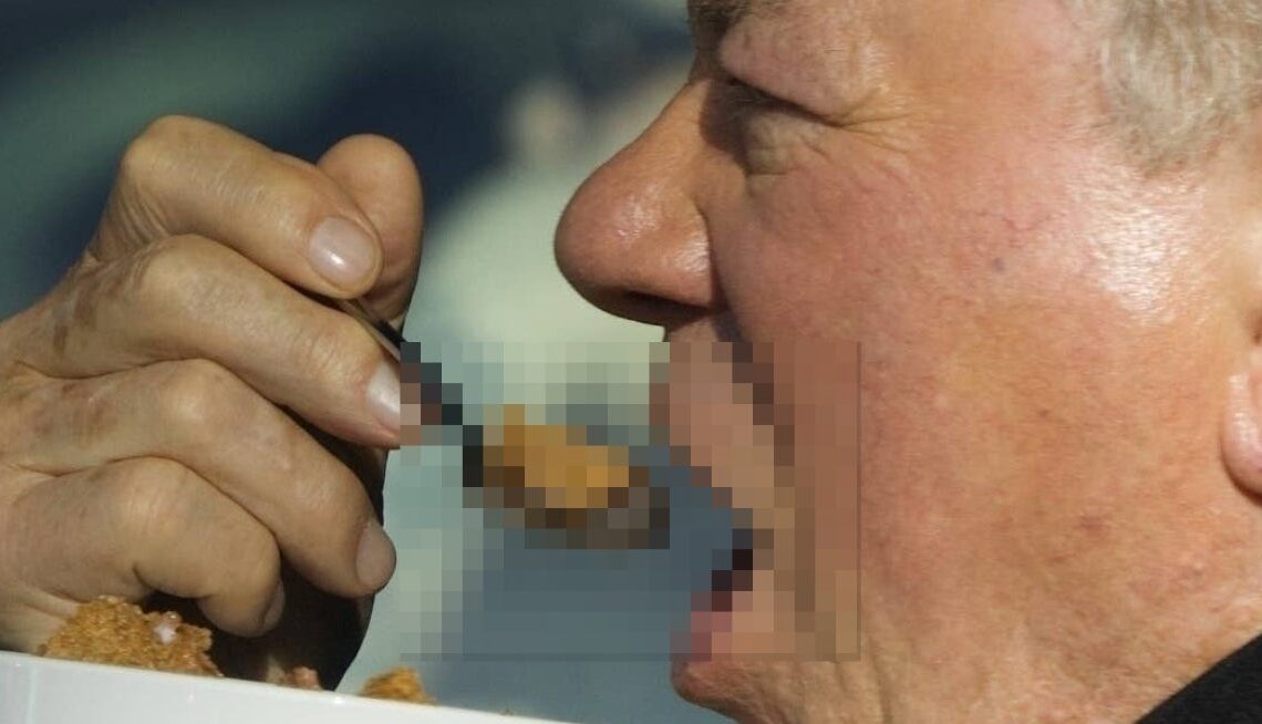 94-Year-Old William Shatner Is Going Mega Viral For Eating Cereal In His Car