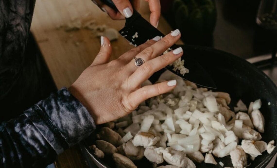 The Juiciest, Oddest, And Most Viral Reddit Dramas Of 2025