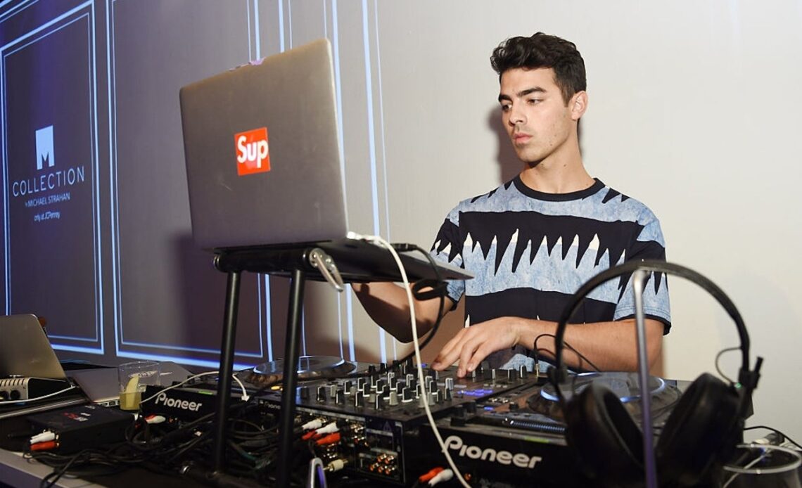 Be The Most Hyped Up Annoying DJ With This Music Toy